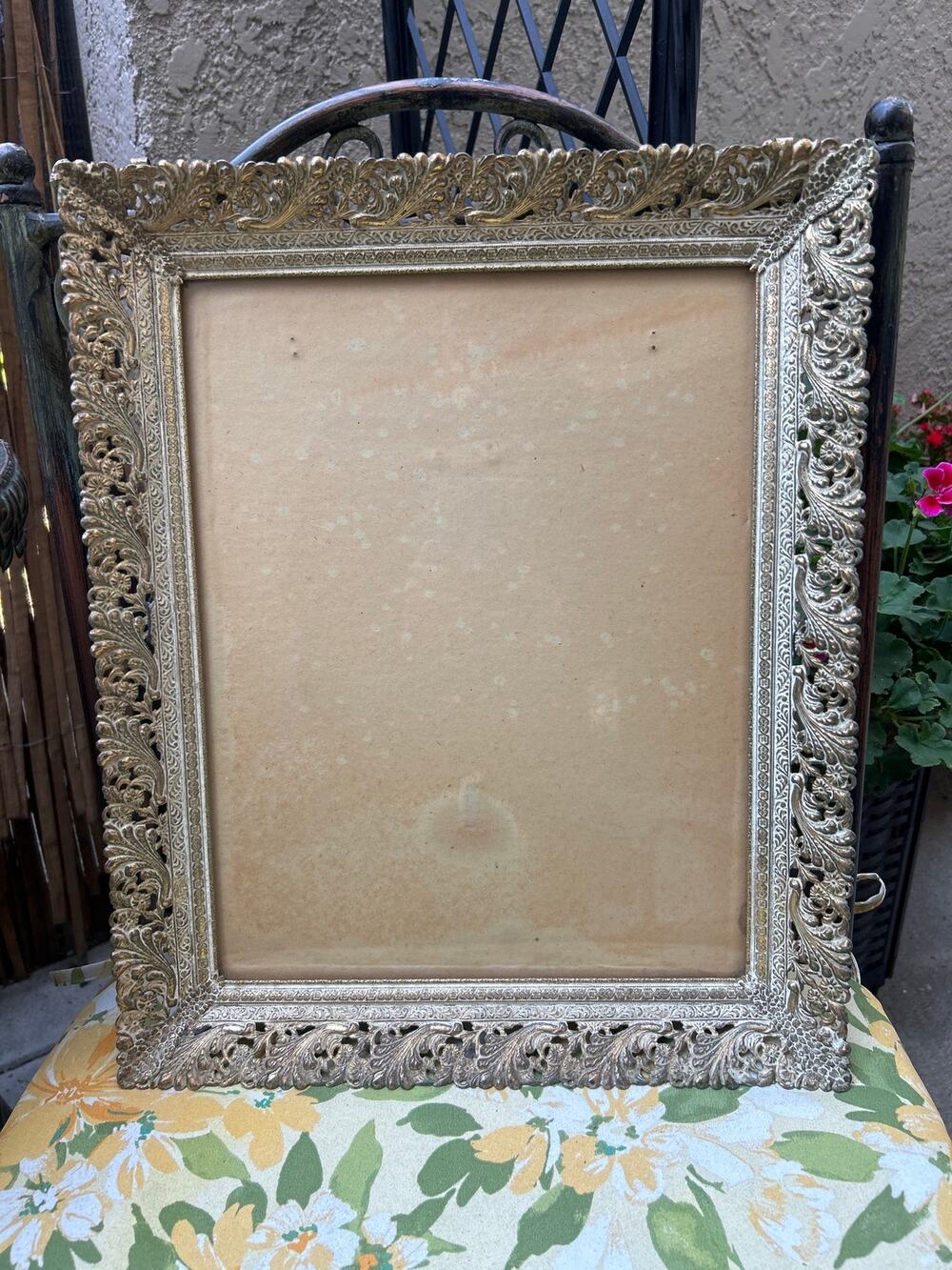 Vtg Ornate Gold/Wht Metal Picture Frame Hollywood Regency style 16.5 x 13.5